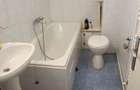 Apartament cu 2 camere de închiriat,Ultracentral- Piața Avram, et.1, CT - 5