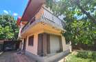 Vila P+1+M zona Militari - Pacii - str. Paralutelor constructie 2007 tip duplex - 23