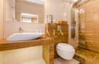 Vila in zona Strand, cu 7 camere , 2 garaje, curte de 200 mp - 13