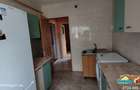 De vanzare apartament 2 camere etajul 3, Micro 40 - 2