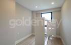 Apartament cu 4 camere | 139mp gradina | 2 garaje - 10