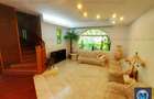 Vila cu 5 camere de vanzare, zona Marasesti, 256.95 mp #16121 - 2