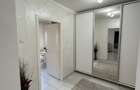 Apartament cu 2 camere semidecomandat, mobilat în Polonă - 5