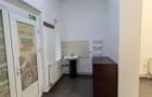 Spatiu comercial 25 mp central la doar 200 euro - 2