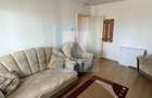 De vânzare apartament 3 camere/ Ghimbav - 2