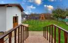 Vilă cu 6 dormitoare, 2 garaje, anexe multiple - 2076 mp teren - 19