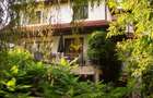 Casa cu teren 2000 m si front 35 ml in Buna Ziua, zona Grand Hotel It. - 1