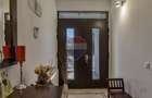 Vilă renovată P+1+M  | Foișor vitrat, grădină și jacuzzi - 28