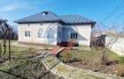 Casa Bradesti  teren  intravilan 7952 mp  deschidere 33 m la DE 70