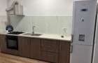 Închiriez apartament  - 5