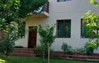 Casa deosebita 8 camere 350 mp utili OTOPENI - 1