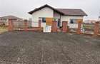 Casa individuala - teren generos - toate utilitatile - living mare - 1