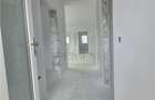 Duplex despartit prin baie - zona foarte buna - posibilitate mansardare - 6