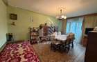 Apartament cu 3 camere de vanzare,decomandat,etaj intermediar,Bucovina