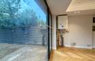 Duplex 4 camere cu gradina //  200 mp + curte 150mp // Straulesti
