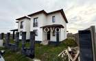 Duplex despartit | 4 camere | Asfalt si toate utilitatile | Zona excelenta