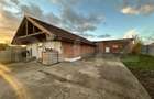 Casa de vanzare cu teren 15 ari - Zona Vetis - 5