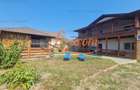 Proprietate in Cristian cu trei constructii+o fundatie,450000euro - 1