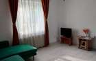 Garsonieră spațioasă Tractorul , mobilier complet, parter - 2