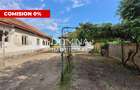 Vânzare casă renovabilă cu teren generos, sat Trocani, comuna Dănești - 1