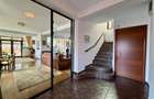 Rafinament clasic completat de confort modern - 9