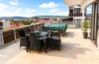 Penthouse cu 4 camere si terasa in Buna Ziua