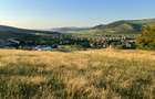 Teren intravilan de 600 mp construibil de vanzare cu panorama superba