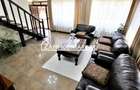 Casa 5 camere, 250 mp,3 băi,2.500mp teren,  0% comision - 11