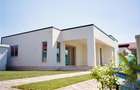 Casa  2026 parter, str Vrancei,construita ''corect'', 400 teren, 165 casa - 1