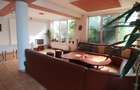 Vila/Pensiune,casa administrator,teren plat 2000Mp - 2