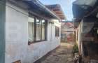 Teren+casa pentru  renovat zona centrala Campina