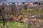 Teren in sat, cu fundație casa P+1, vedere largă, lângă rău - 1