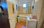 Apartament 3 camere decomandat - renovat - doua bai - mobilat - Dacia - bloc pe cadre - 11