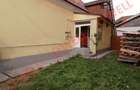 De vânzare casă familială în Târgu Secuiesc, pe strada Márton Áron! - 2