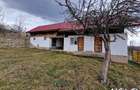 Casa situata in Oras Tismana - Valcele - 1