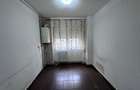 Apartament de 3 camere decomandate lângă parc. - 2