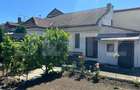 Casă de vanzare, cu 3 camere, 85 mp, zona semicentrala - 1