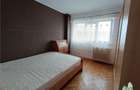 Vanzare apartament 3 camere vedere spate Ion Mihalache - 3