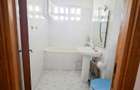 APARTAMENT 3 CAMERE BLOC REABILITAT ZONA LINISTITA GHIRLANDEI - 8