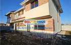 Vanzare vile Individuale de tip Duplex situate aproape de Str Dantelei - 73