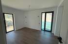 Apartamente cu 2 camere - Vedere spectaculoasă pe malul lacului   - 2