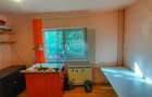 Apartament 3 camere, decomandat, 13 Septembrie - 7