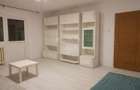 3 camere Unirii decomandat, inst. schimb., et. 2, an 1991, 76 mp - 2