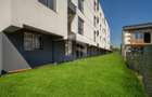 Apart.  cu CURTE ! Parcare + 2 BAI! In Prelungirea Ghencea! TVA inclus - 17