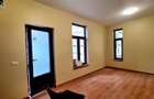 OFERTA! Casa cu 2 camere ultracentral, zona Piata Victoriei - 7