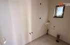 Duplex cu 3 camere si 2 bai pe parter, zona Albina - 12
