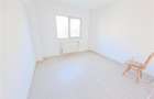 Apartament 3 decomandate, etaj 1, renovat, zona Ura