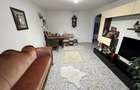 3 camere, etaj 3 cu acoperis, 2 balcoane , 2 bai, zona centrala - 4