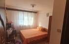 Se oferă spre vânzare un apartament cu 3 camere, situat în municipiul Caracal, p - 2