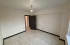 Apartament cu 2 camere decomandat plus gradina de vanzare, Valea Lupului - 3